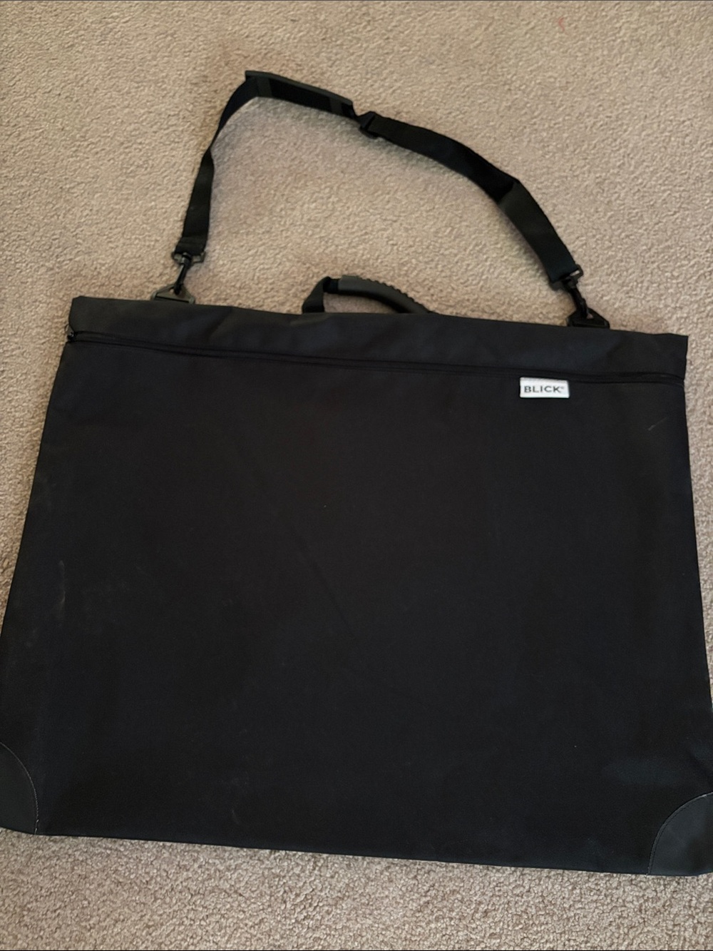Blick- Art materials Black Carry Bag with Shoulder Strap